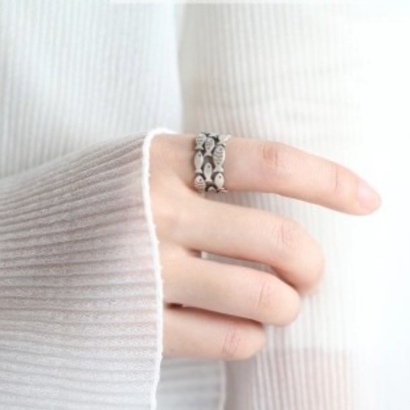 Jewelry - NEW S925 silver bunch of fish adjustable ring